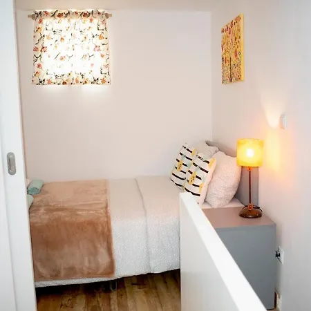 Apartament Alfama 51 Duplex In The Heart Of Alfama Lizbona