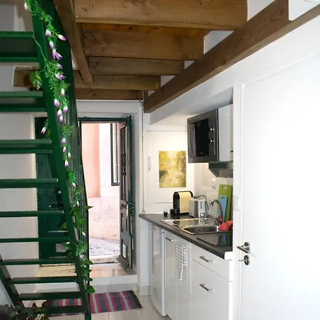 Alfama 51 Duplex In The Heart Of Alfama * Lizbona