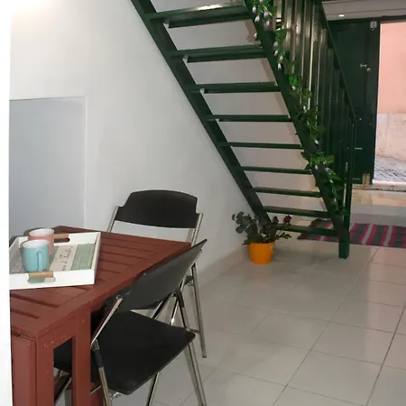 Alfama 51 Duplex In The Heart Of Alfama * Lizbona